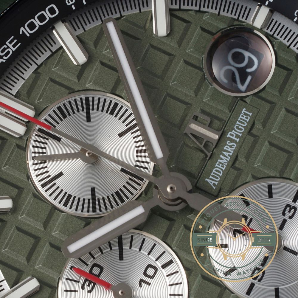 Replica Audemars Piguet Royal Oak Offshore Green Dial 44mm 26400SO super clone watch with ceramic bezel