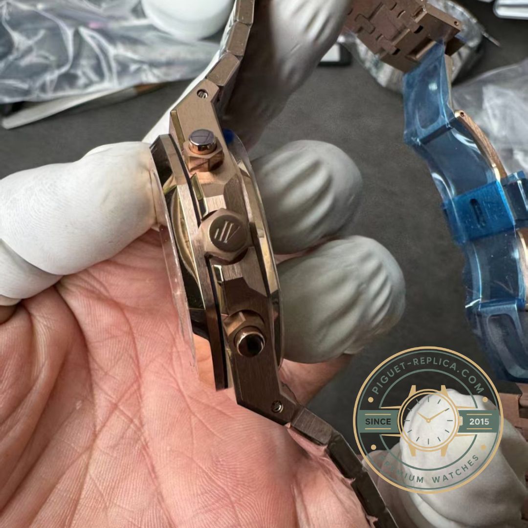 Super clone Audemars Piguet Royal Oak 26240OR replica with green dial and rose gold case
