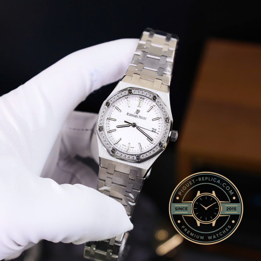Audemars Piguet Swiss replica Royal Oak 67651ST quality timepiece