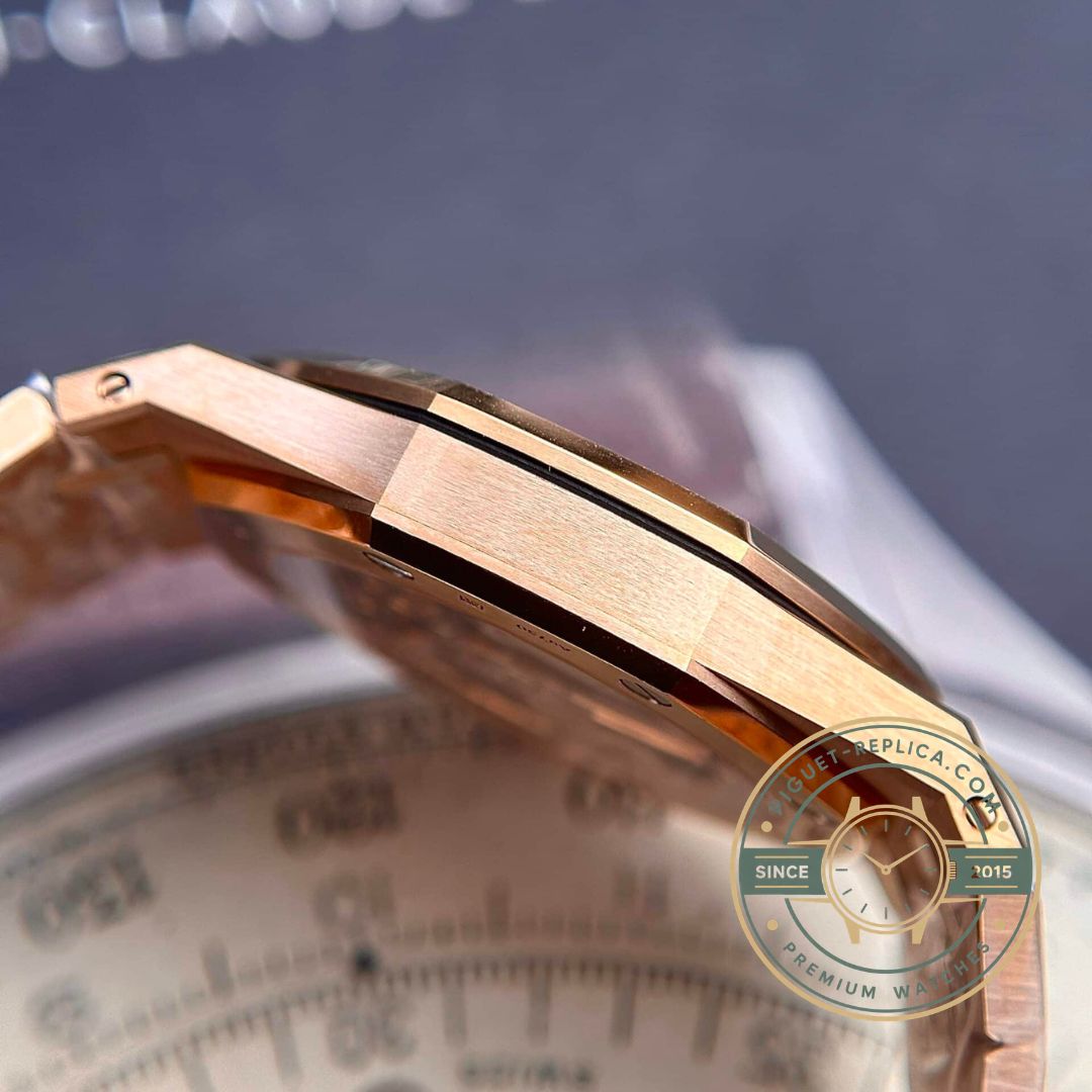Replica AP watch 16202.OR with sapphire crystal and anti-reflective coating