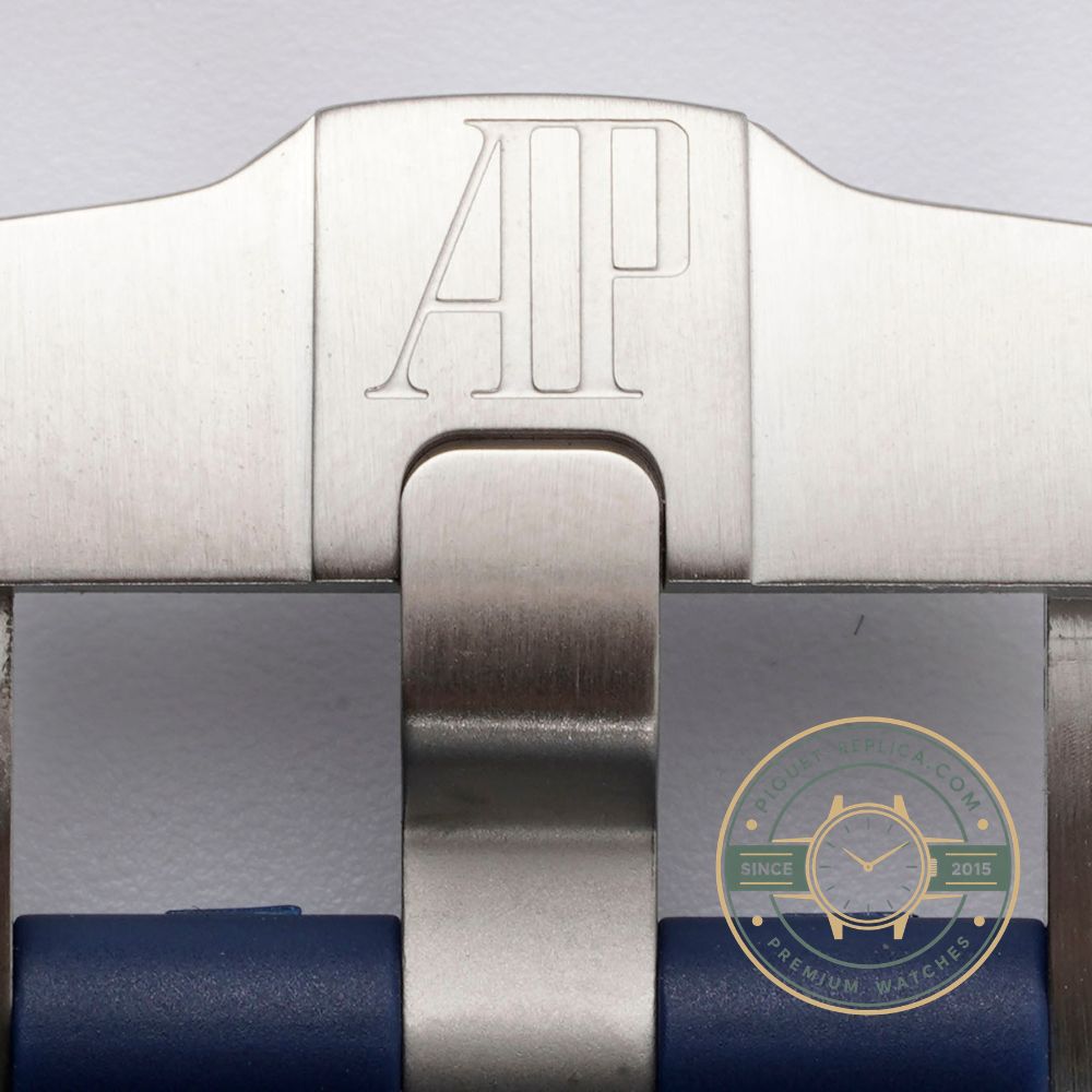 AP Royal Oak super clone style watch with a 42mm steel case, blue dial and automatic chronograph