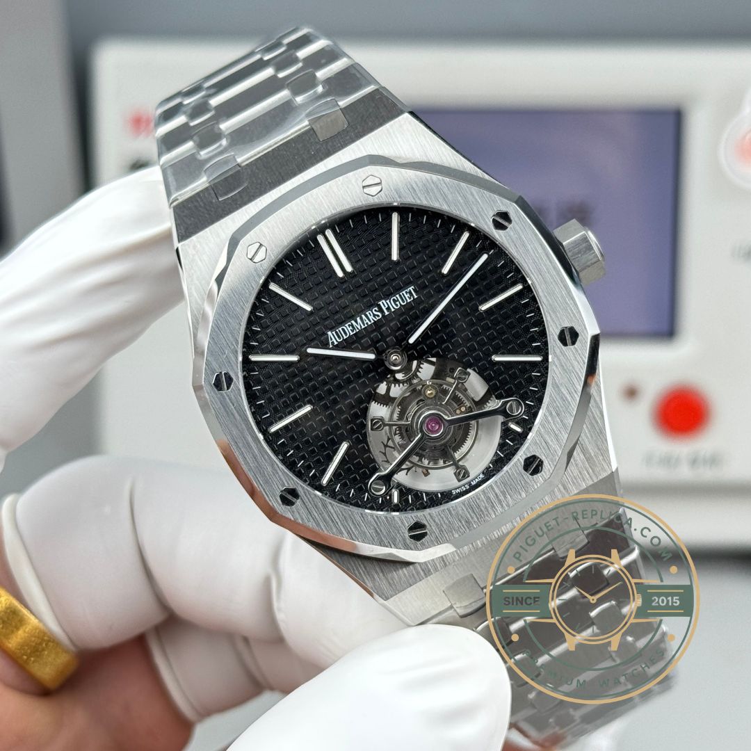 Replica Audemars Piguet Tourbillon 26512ST sapphire crystal view