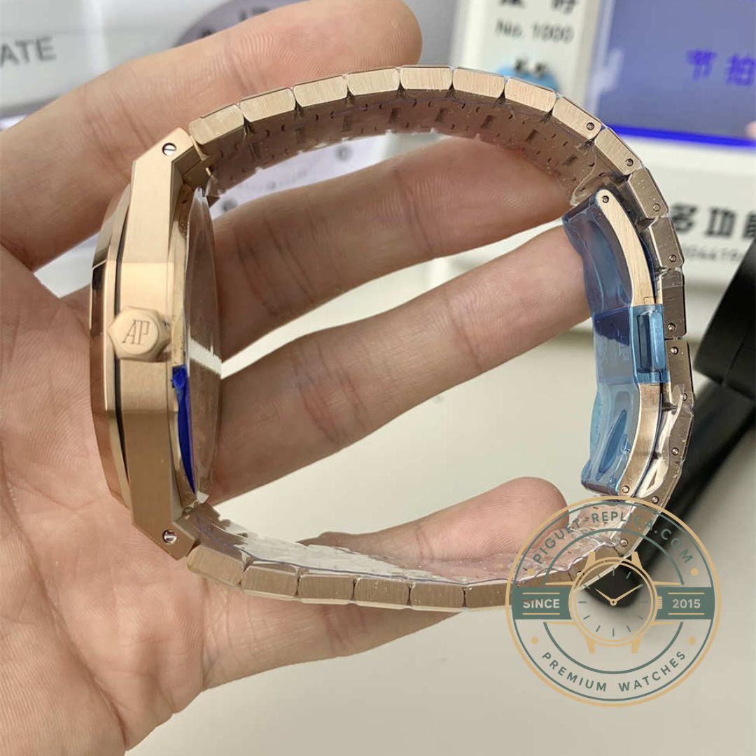 Audemars Piguet Royal Oak 15510OR blue dial replica watch in 18K rose gold