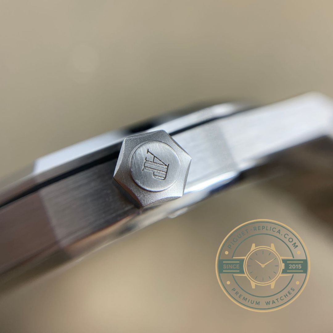 Replica Audemars Piguet Royal Oak Tourbillon 26510ST.OO.1220ST.01 blue dial watch