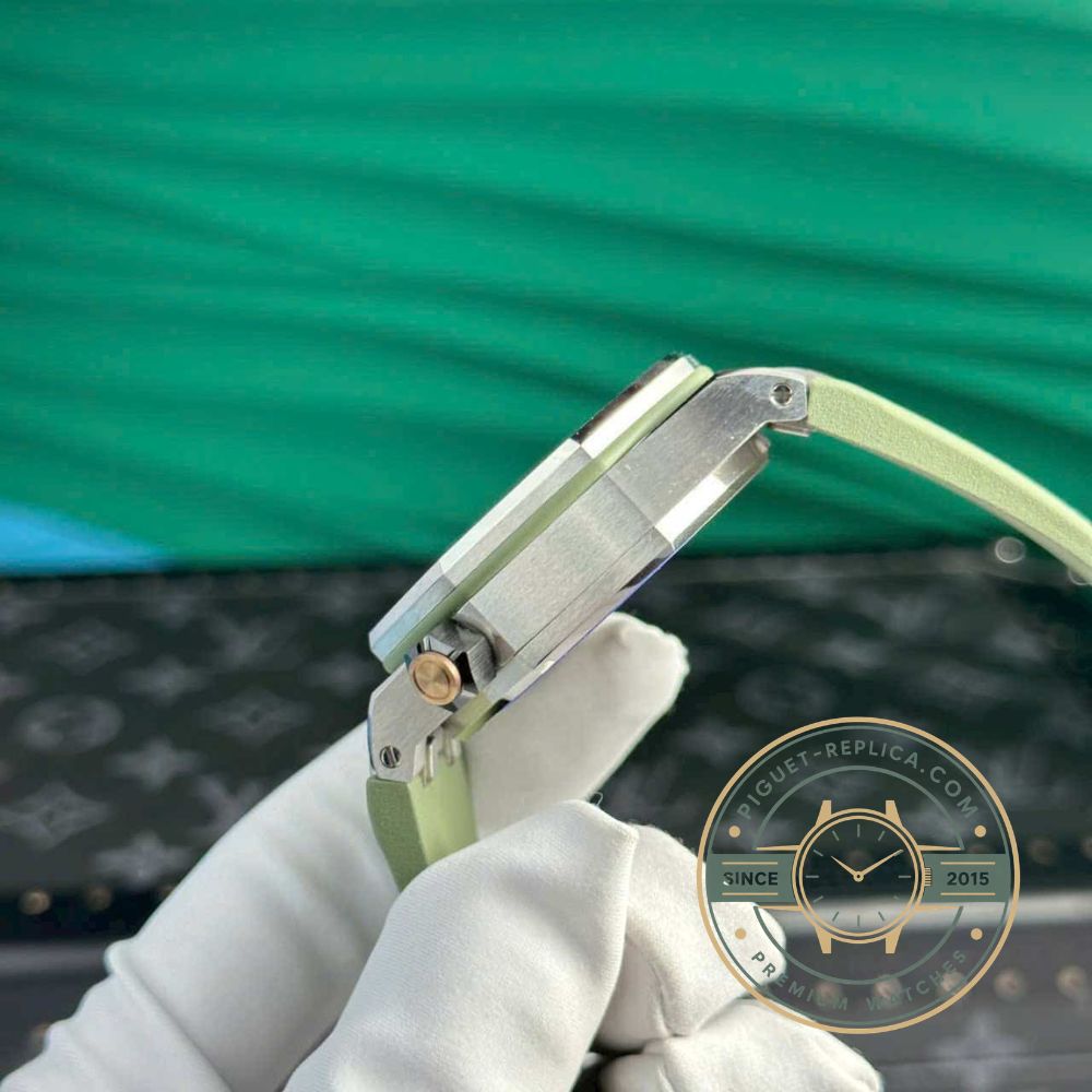 Replica Audemars Piguet Royal Oak Offshore 15720ST khaki green dial super clone watch with premium AP replica details
