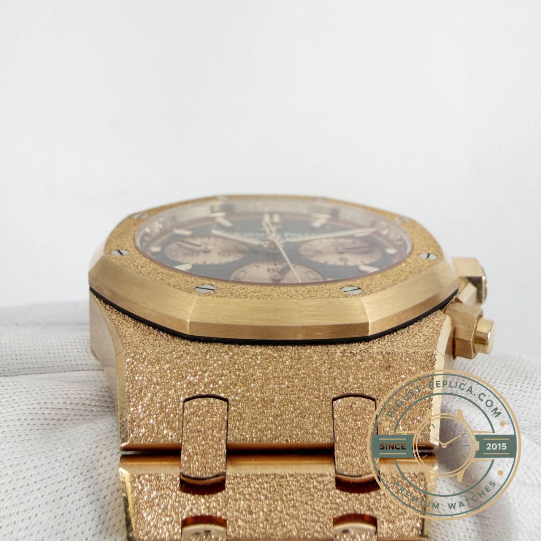 Audemars Piguet replica Royal Oak 26239OR with integrated 18K rose gold bracelet