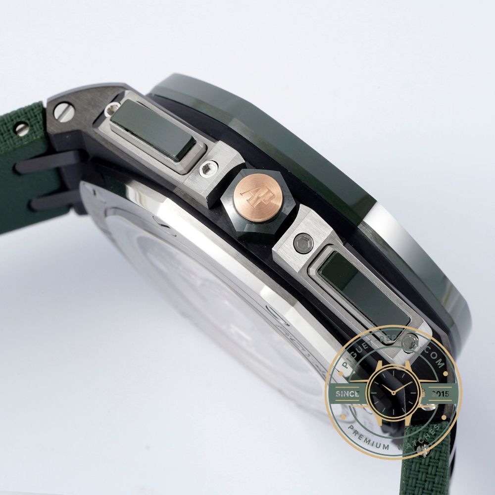Replica AP Royal Oak Offshore with a rich green dial, black ceramic bezel and green rubber strap