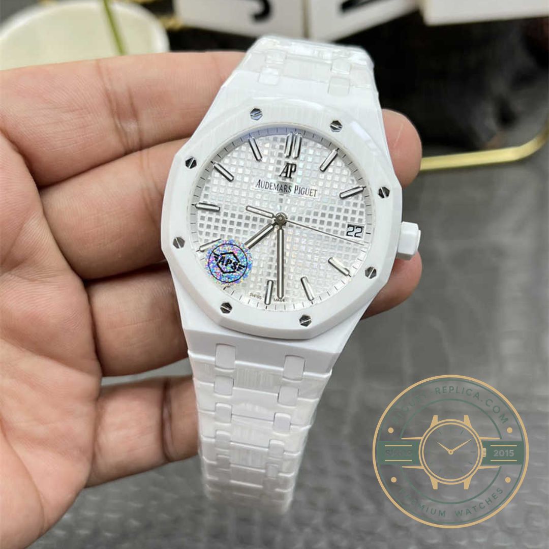 Audemars Piguet Royal Oak 15500 41mm white dial replica watch
