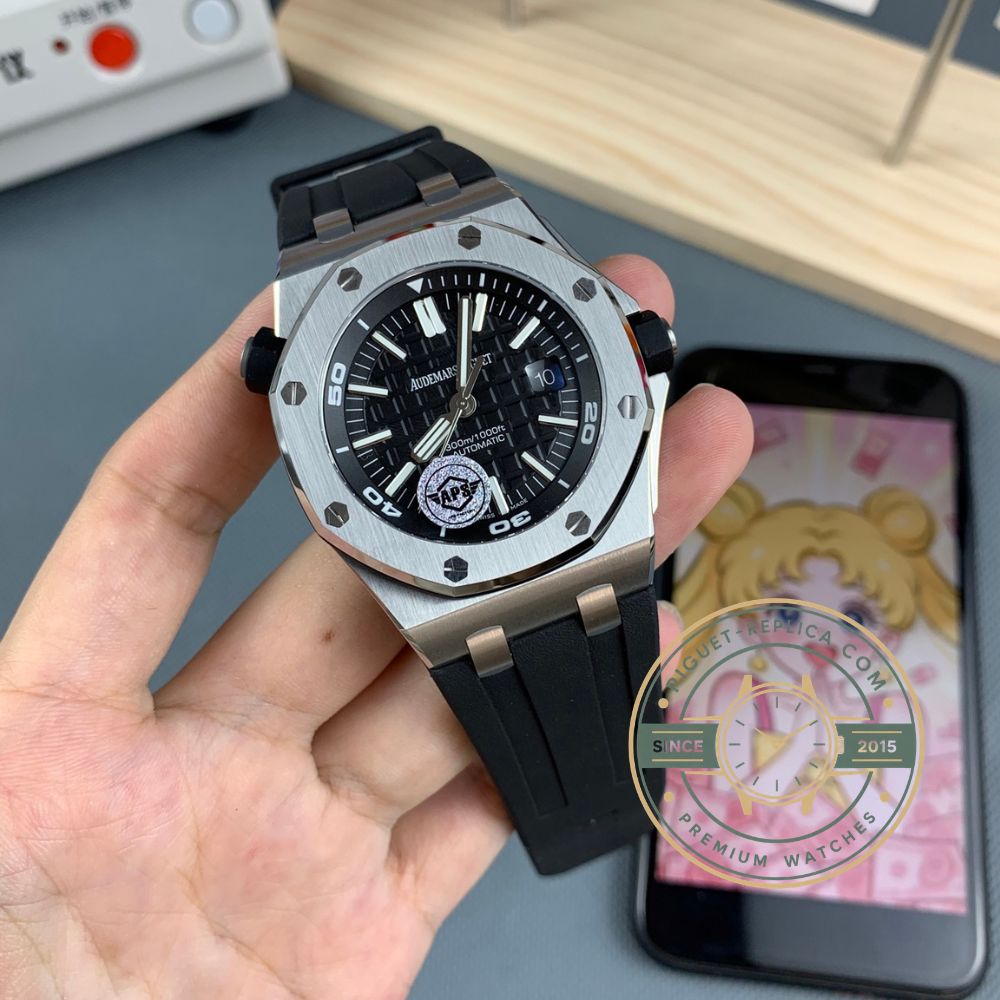 Audemars Piguet Royal Oak Offshore replica 15710ST with black rubber strap and luxury AP watch design