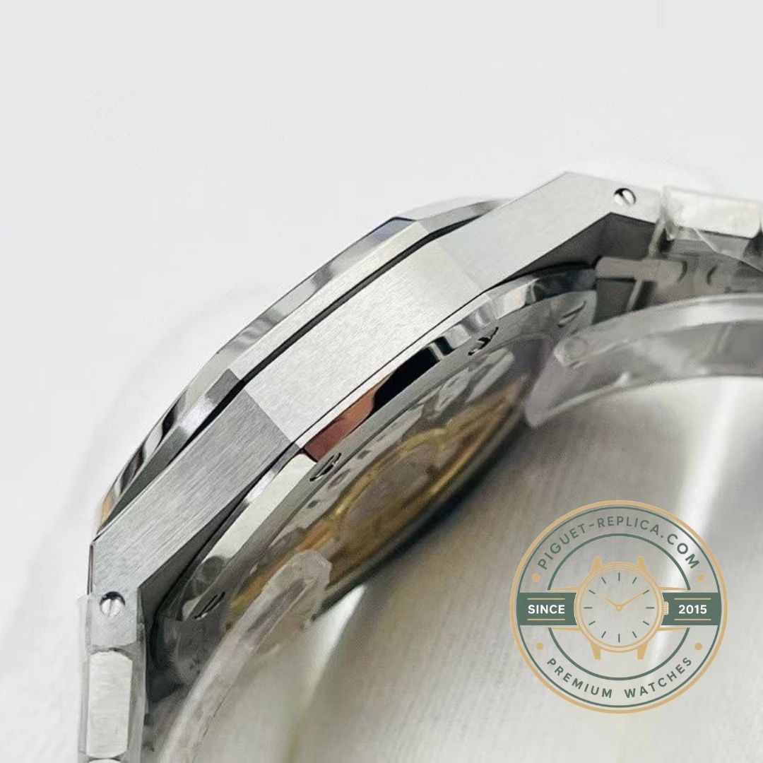 Audemars Piguet Royal Oak 15500ST 41mm stainless steel automatic mechanical watch