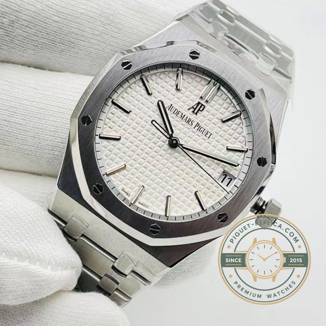 Audemars Piguet Royal Oak 15500ST white dial luxury automatic watch