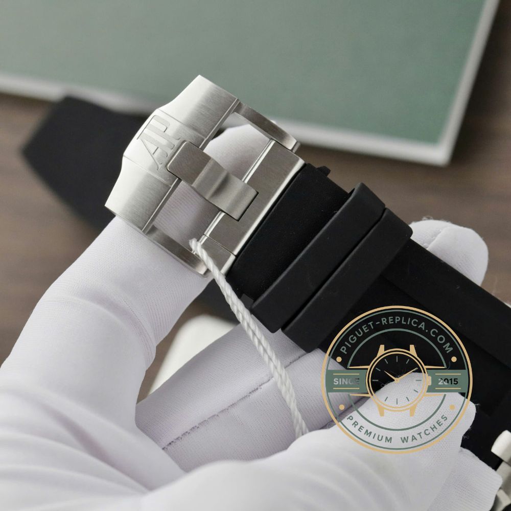 Super clone AP watch Royal Oak Offshore 15720CN replica with black ceramic case and high quality Audemars Piguet details