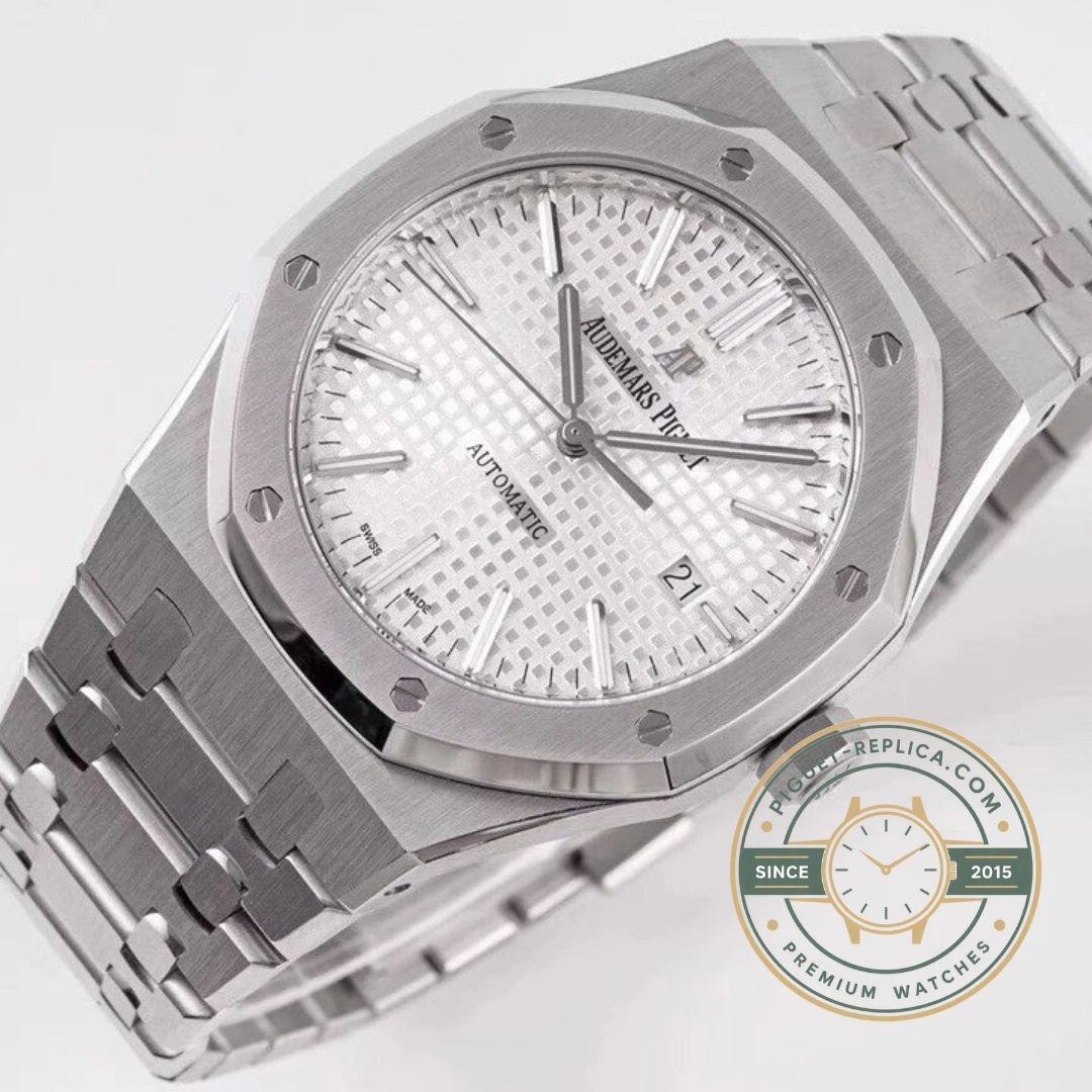 Audemars Piguet Royal Oak gold replica watch with blue Tapisserie dial