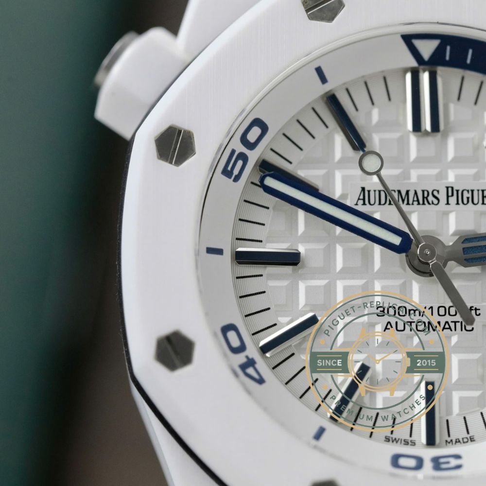 Super clone Audemars Piguet Royal Oak Offshore replica with detailed finishing