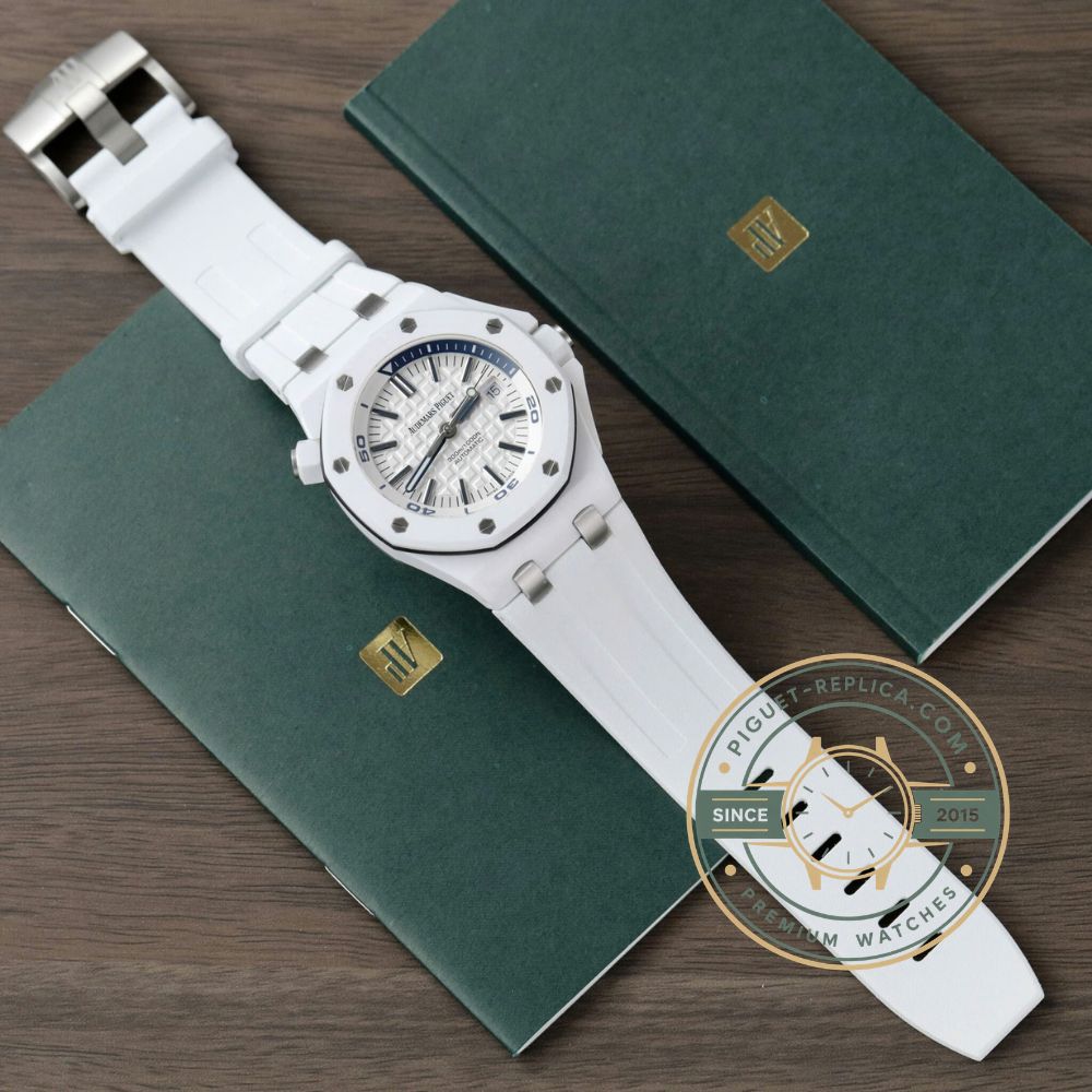 AP watch replica Royal Oak Offshore 15707CB white dial model