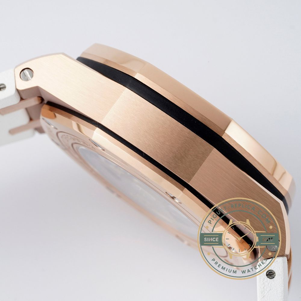 Royal Oak Offshore replica 26408OR with a bright white dial, rose gold markers and ceramic bezel