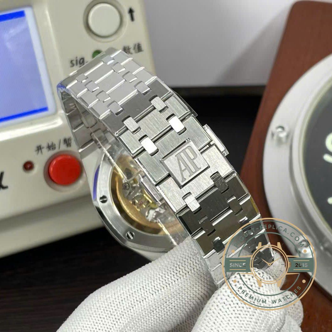 Audemars Piguet Royal Oak 26240ST black dial replica watch in stainless steel