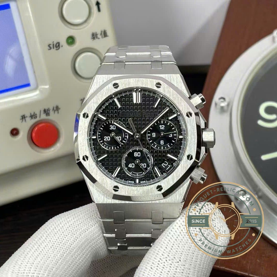 Super clone Audemars Piguet Royal Oak 26240ST replica with stainless steel case