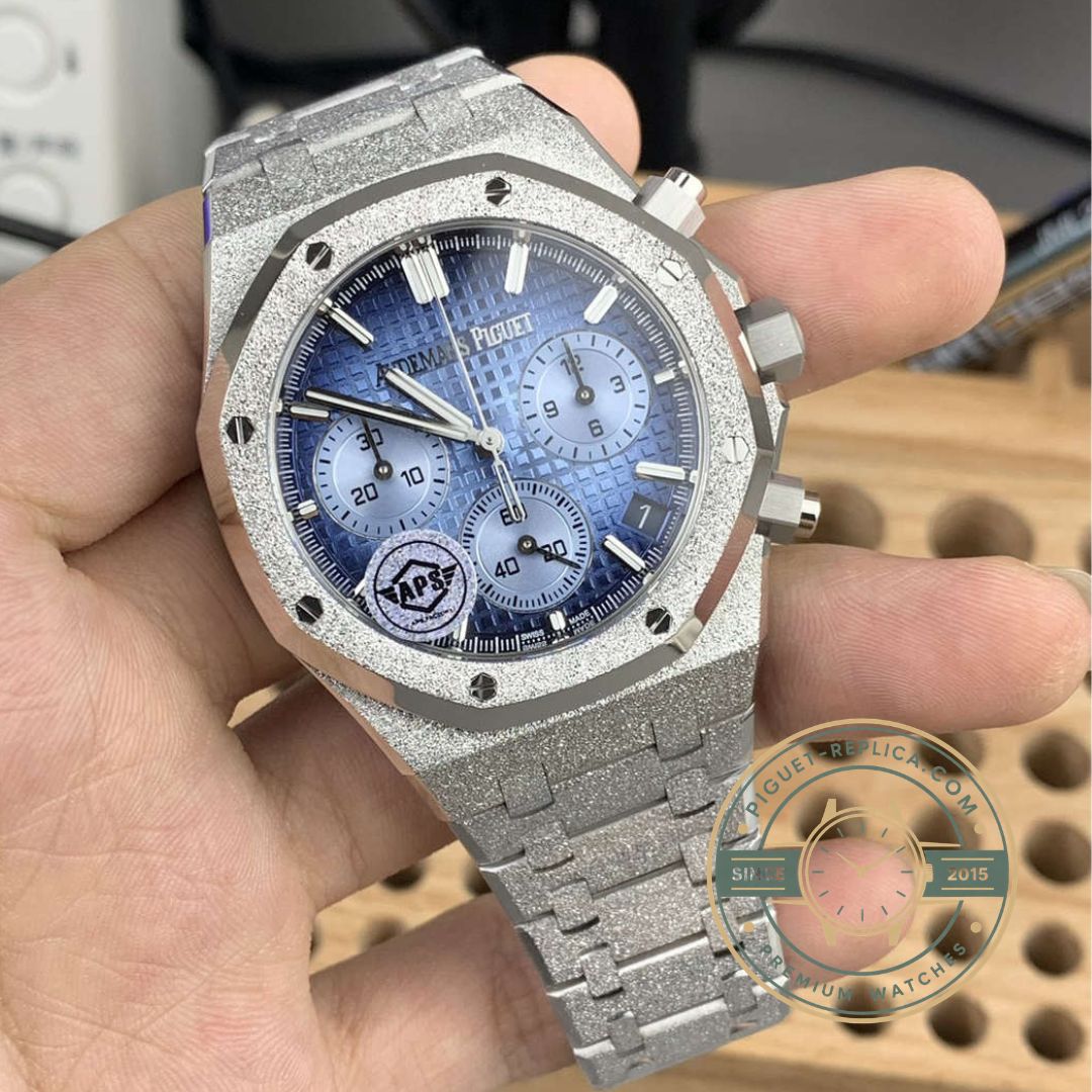 AP Royal Oak super clone 26240BC in frosted 18K white gold with integrated bracelet