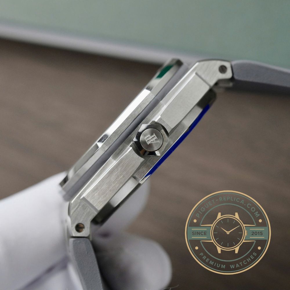 Best Royal Oak Offshore replica 15720ST featuring super clone AP craftsmanship