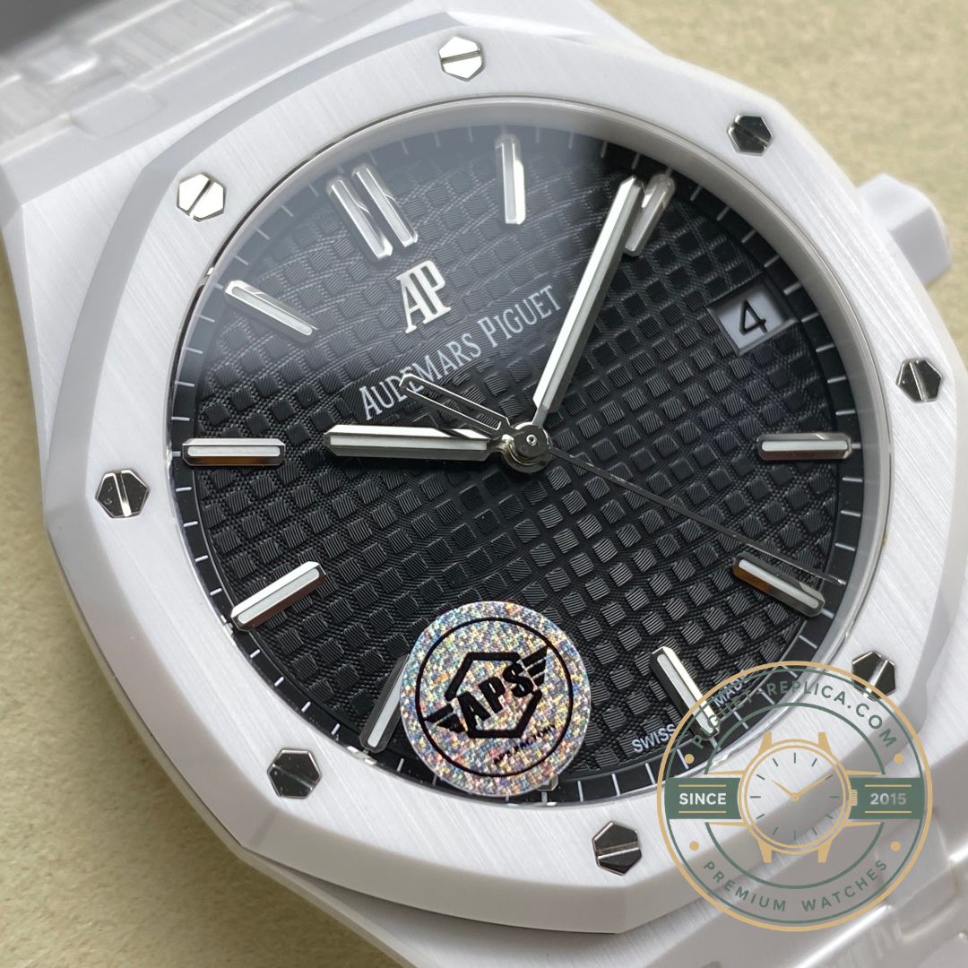 Audemars Piguet Royal Oak 15500 replica with integrated black ceramic bracelet