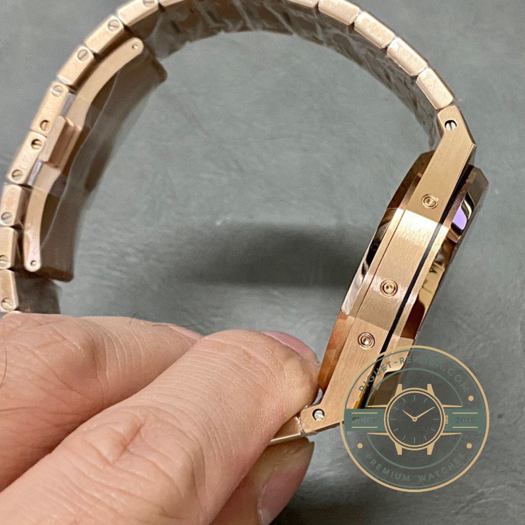 Audemars Piguet Royal Oak 26574OR high grade replica watch details