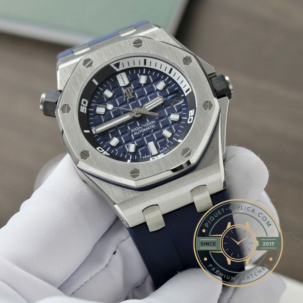 AP watch replica 15720ST with blue rubber strap, octagonal bezel, and Offshore inspired design
