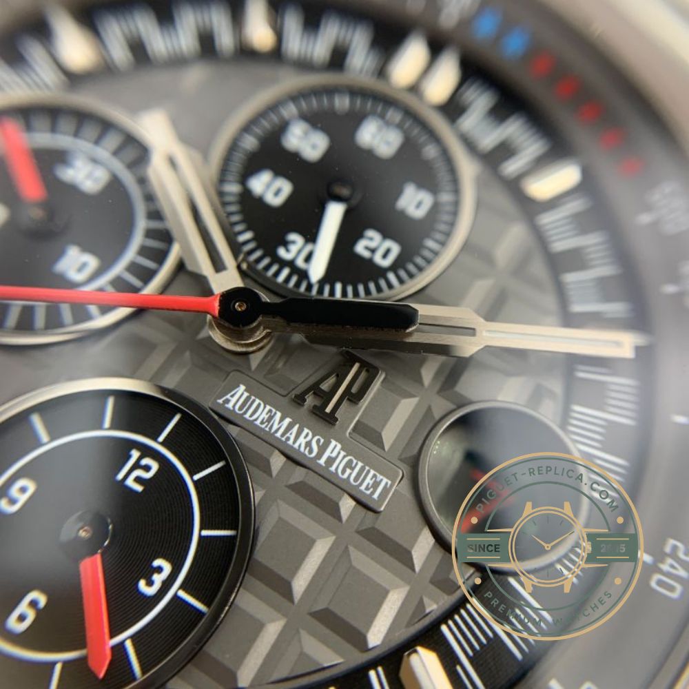 AP watch replica inspired by the Royal Oak Offshore 26568IM with a grey-black gradient dial