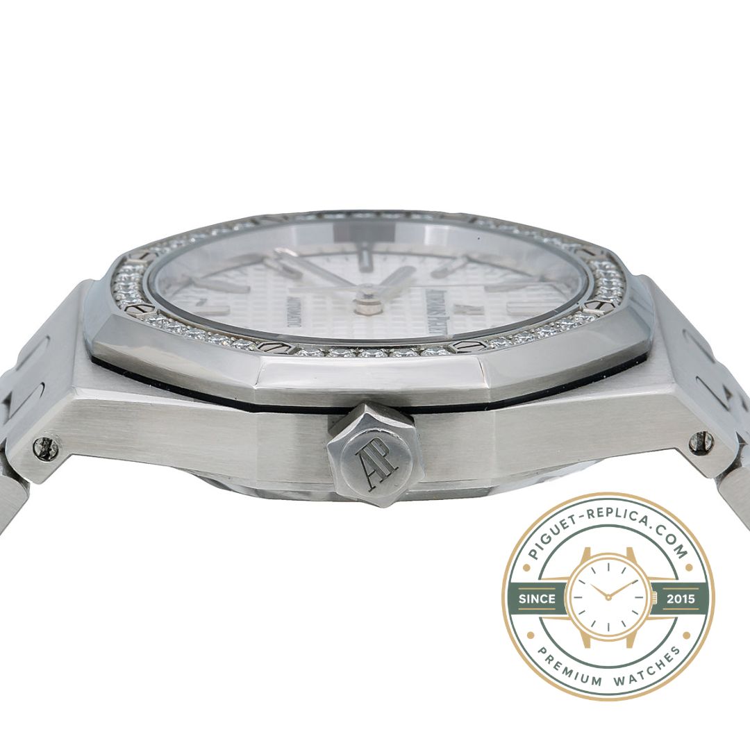 Audemars Piguet Royal Oak 15451ST.ZZ.D011CR.01 gray dial and diamond bezel