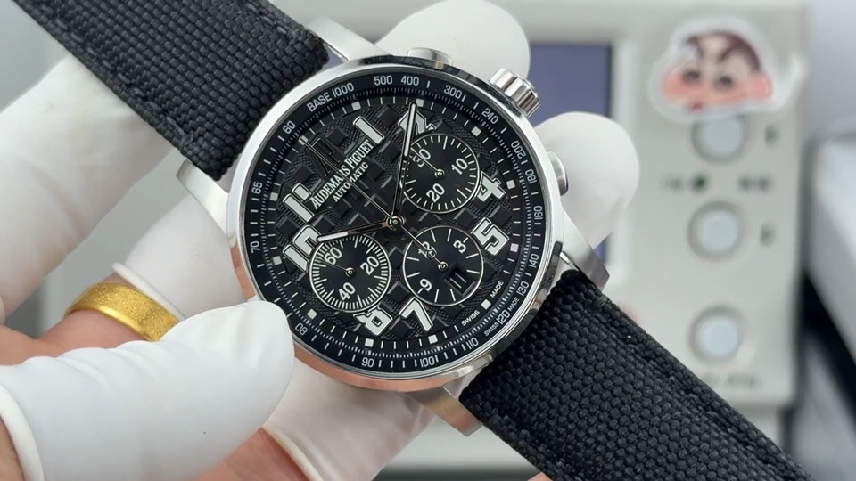 Quality-check video thumbnail of Audemars Piguet Code 11.59 41mm 26048 Black Dial Replica