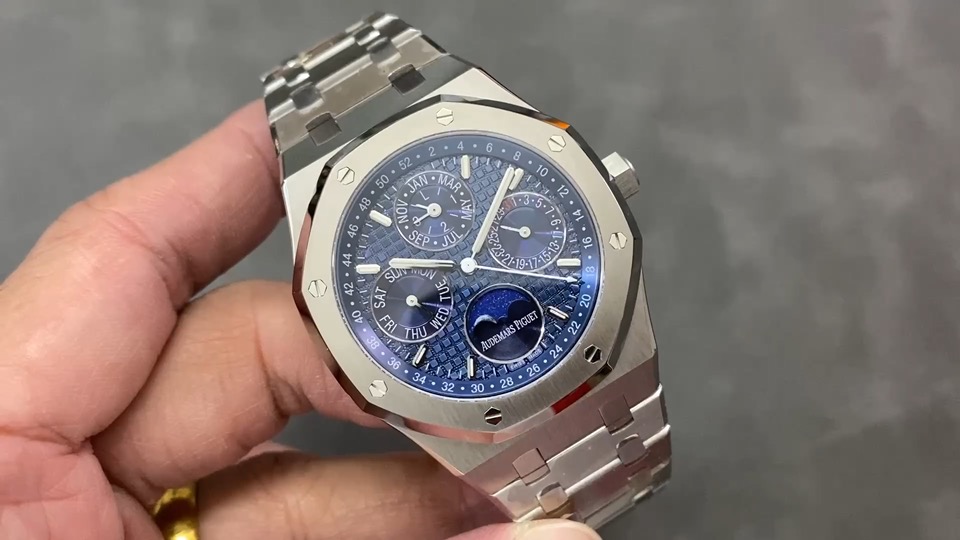 Quality-check video thumbnail of Audemars Piguet Royal Oak 26574ST Super Clone Perpetual Calendar