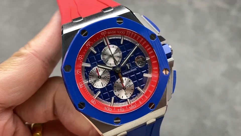 Quality-check video thumbnail of Replica Audemars Piguet 26400SO.OO.A502CA